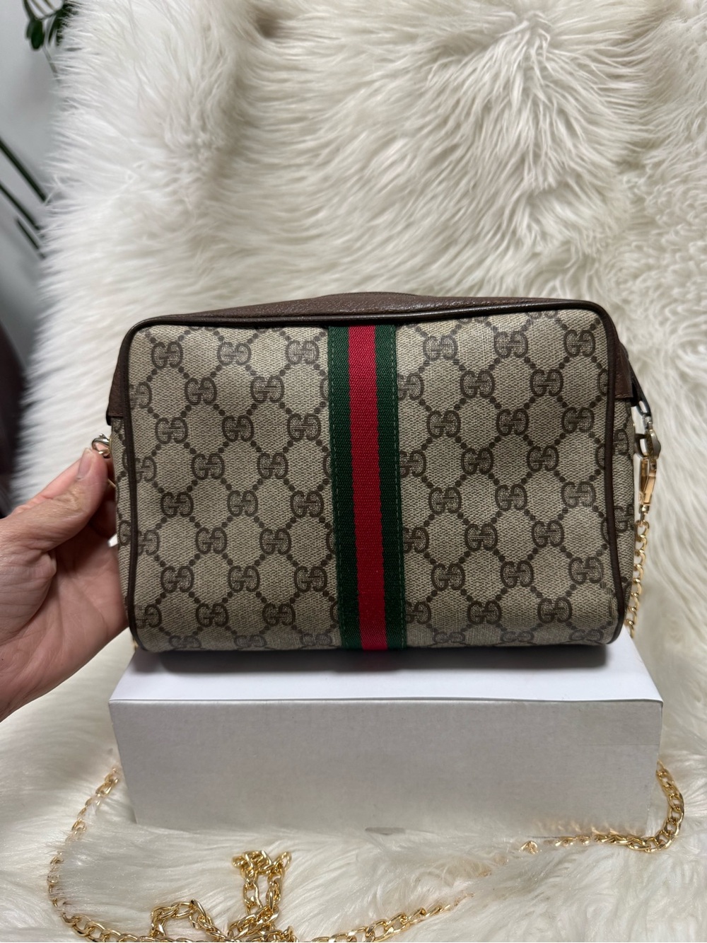 Authentic Gucci Crossbody with Sherry Line